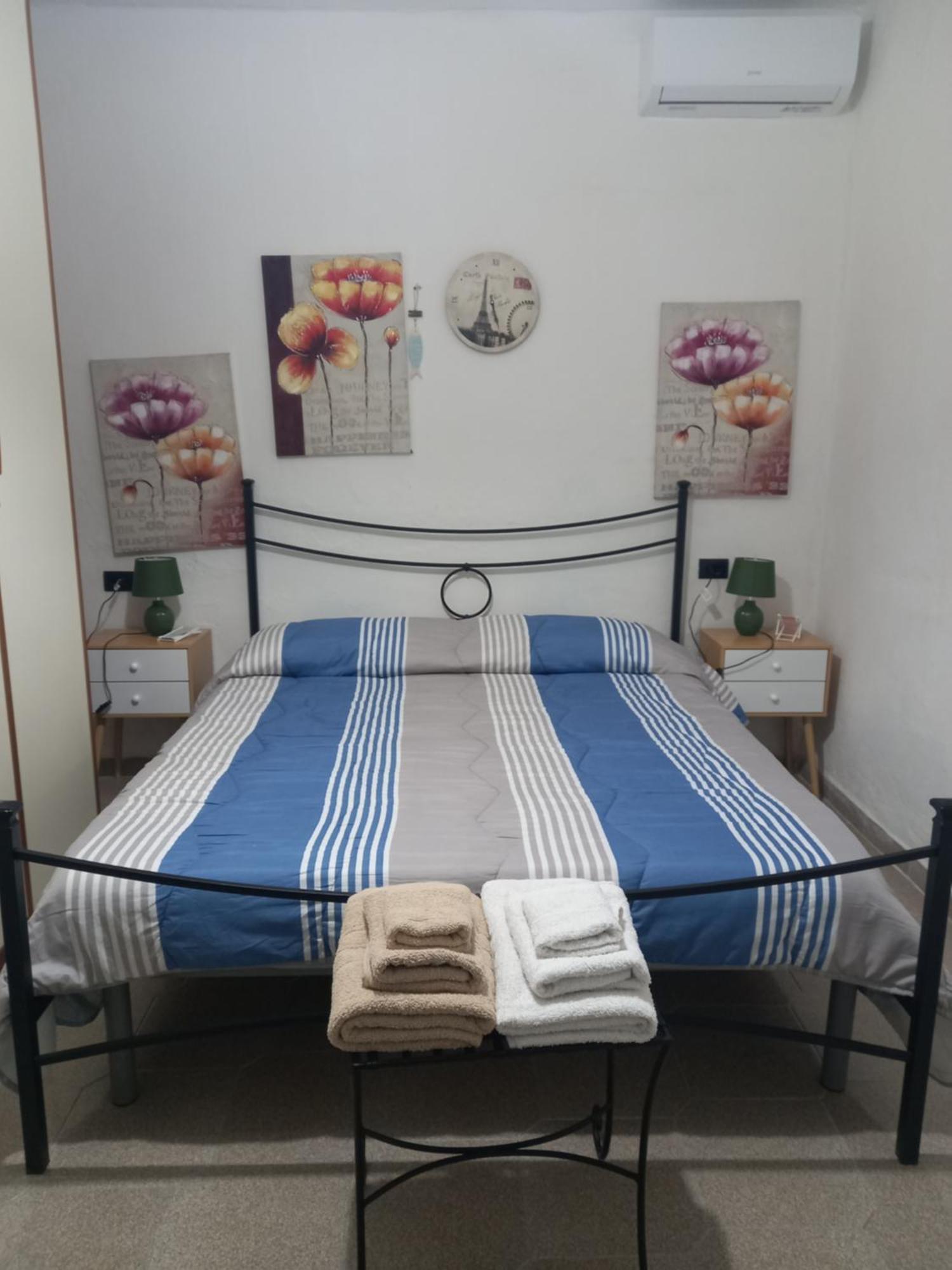 Casa Vacanza Sa Dommu De Teresa Nebida Extérieur photo